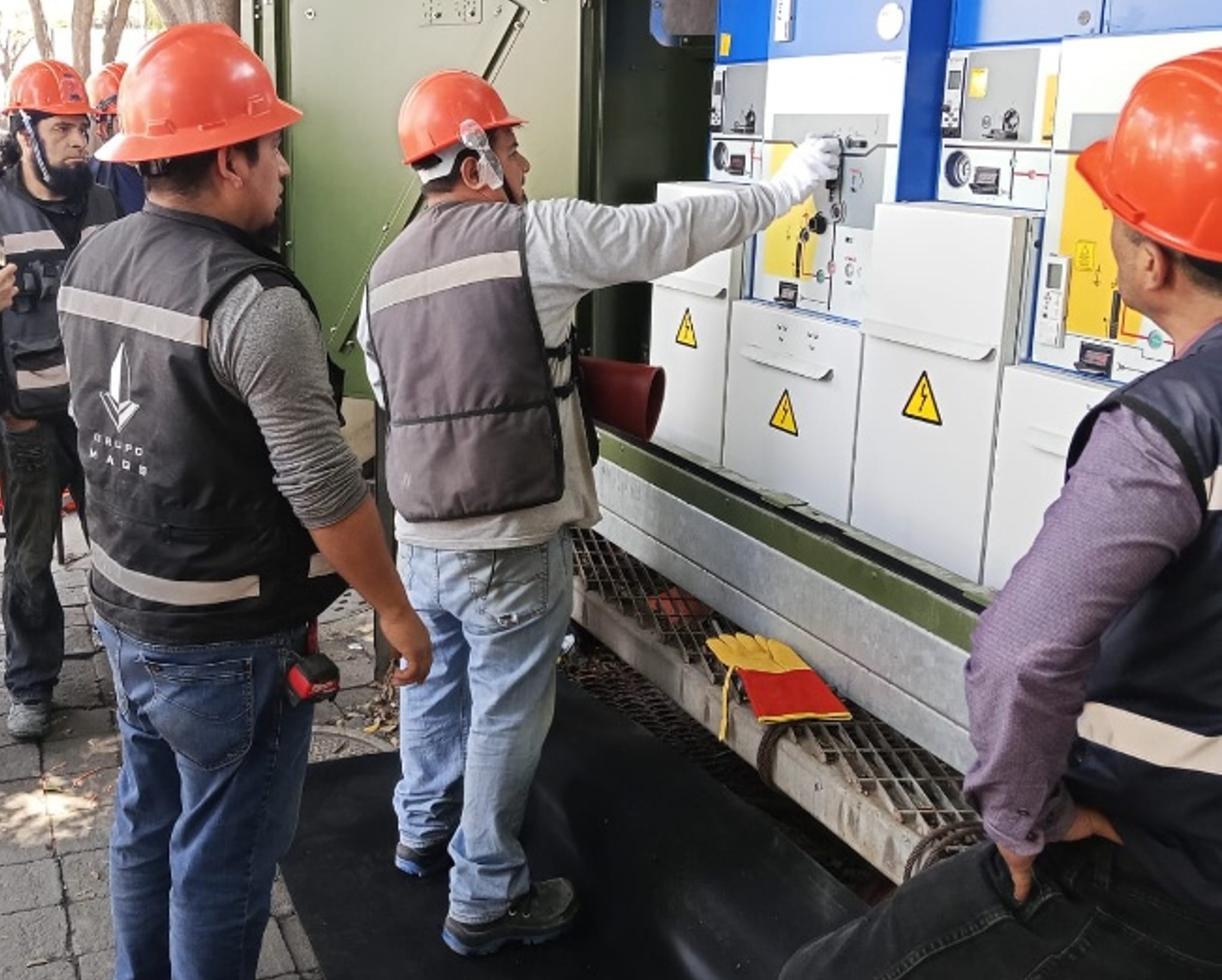 Detalle Instalaciones Eléctricas/Mecánicas